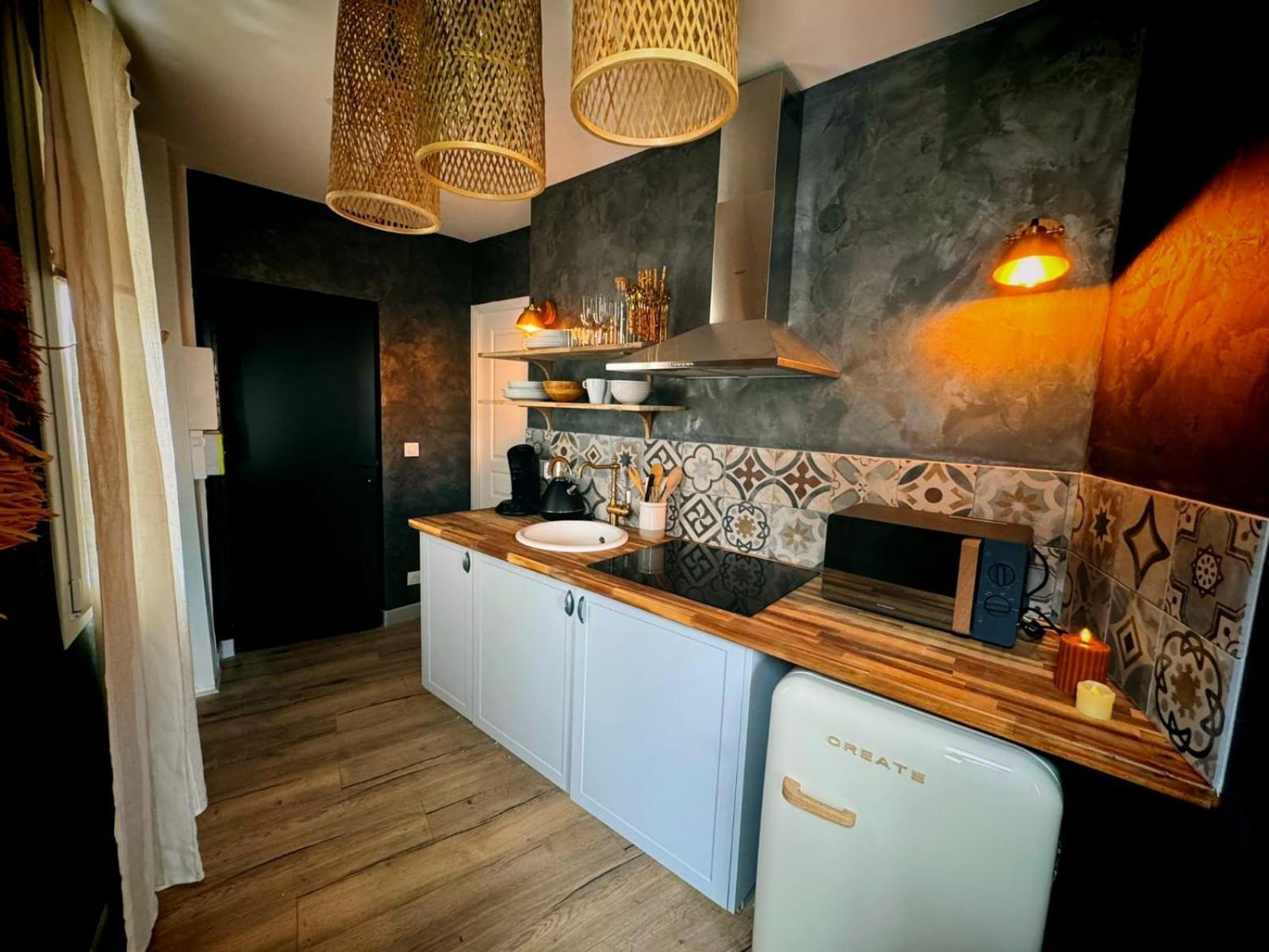 Duplex Safari Jusqu'A 4 Personnes, Spa, Cinema Et Lit Sous Les Arbres, Day Use, 10 Min Centre Amiens Ngoại thất bức ảnh