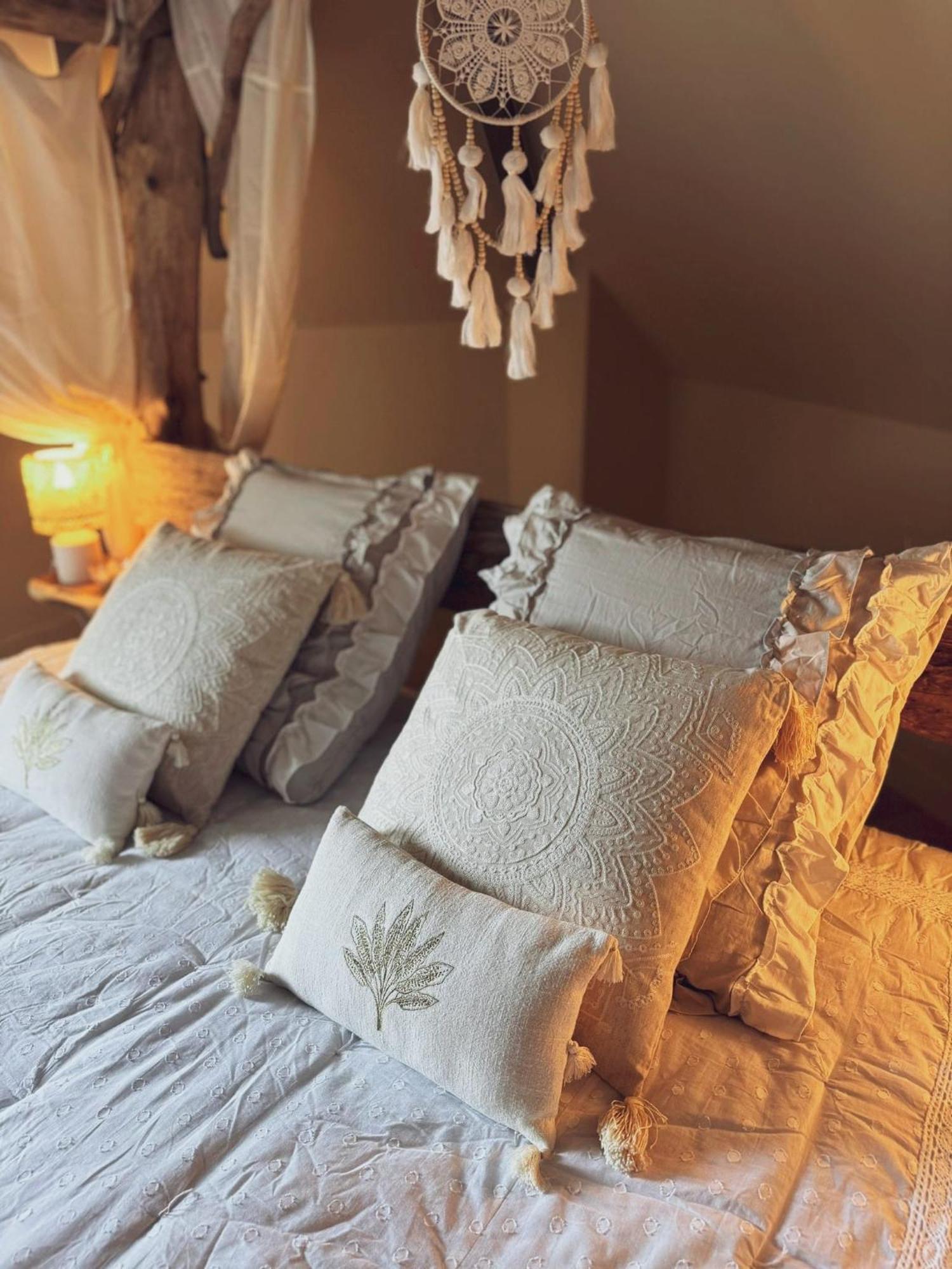 Duplex Safari Jusqu'A 4 Personnes, Spa, Cinema Et Lit Sous Les Arbres, Day Use, 10 Min Centre Amiens Ngoại thất bức ảnh